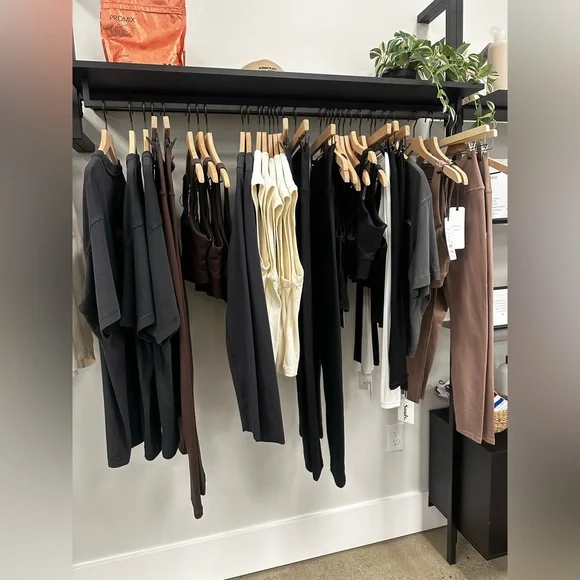 Varley Bundle (57 Pieces). All pieces are NWT - Picture 3 of 16